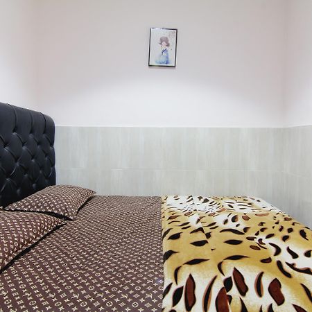 Wanderlust Homestay Yogyakarta Esterno foto