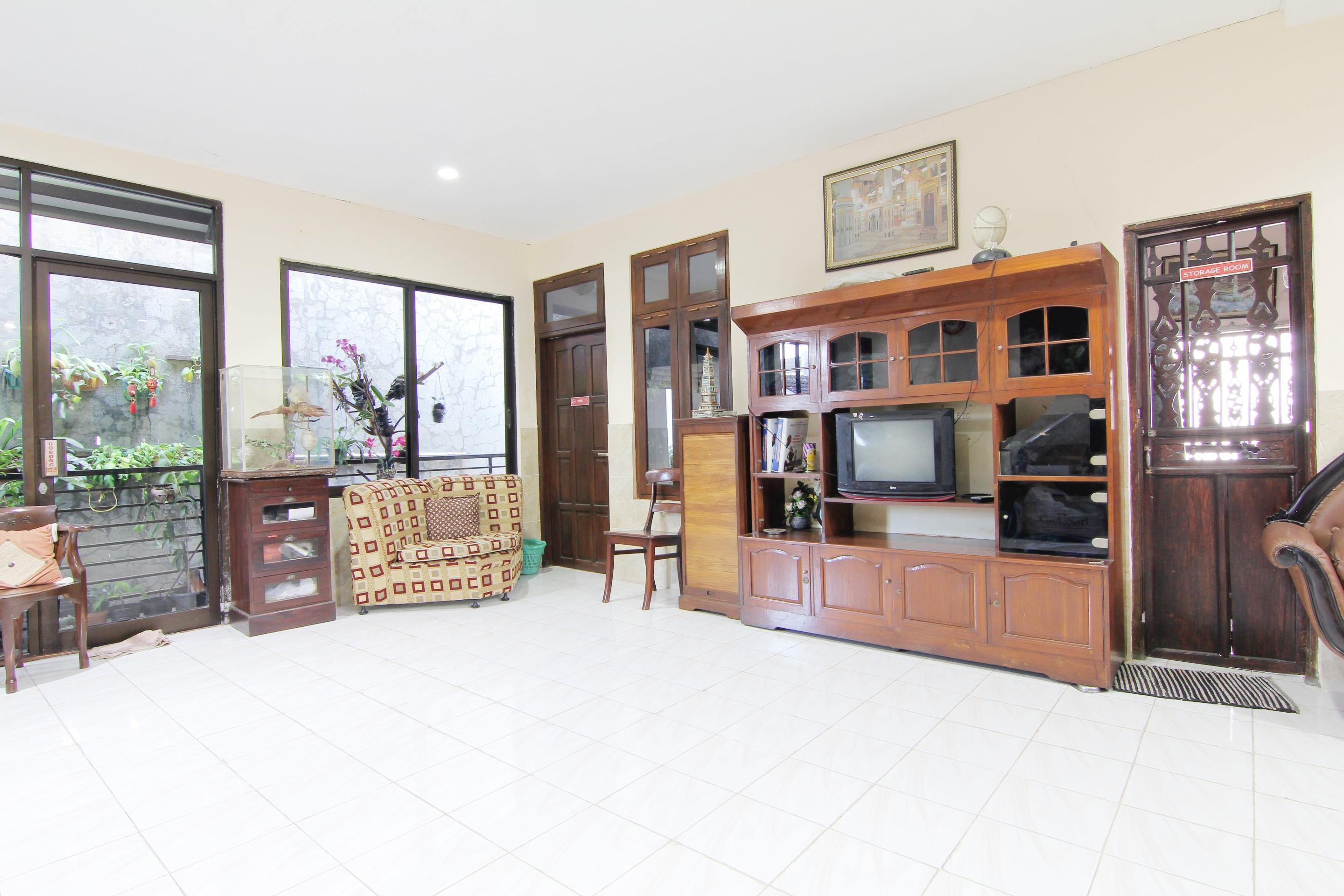 Wanderlust Homestay Yogyakarta Esterno foto
