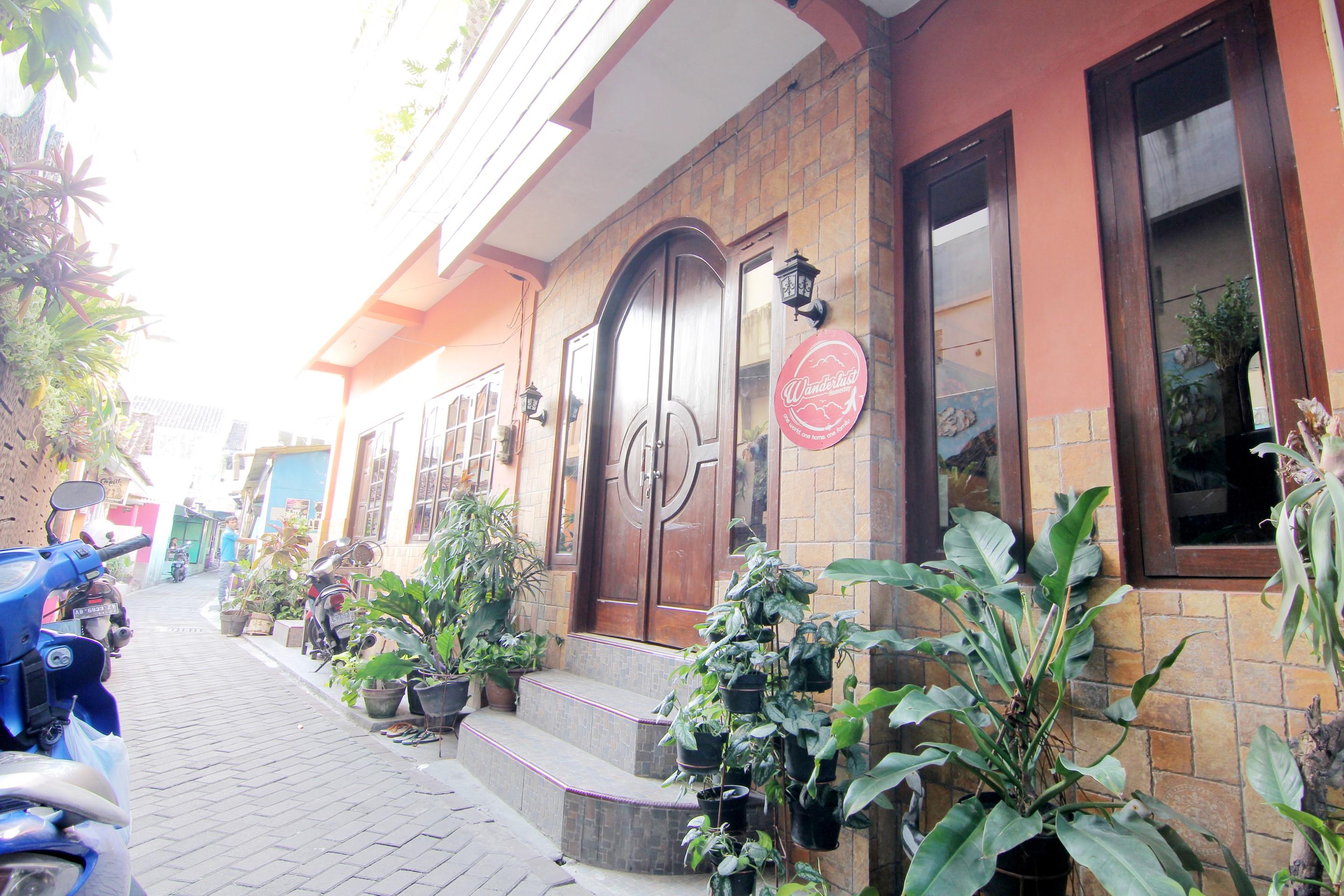 Wanderlust Homestay Yogyakarta Esterno foto