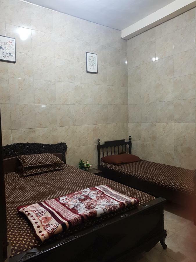 Wanderlust Homestay Yogyakarta Esterno foto